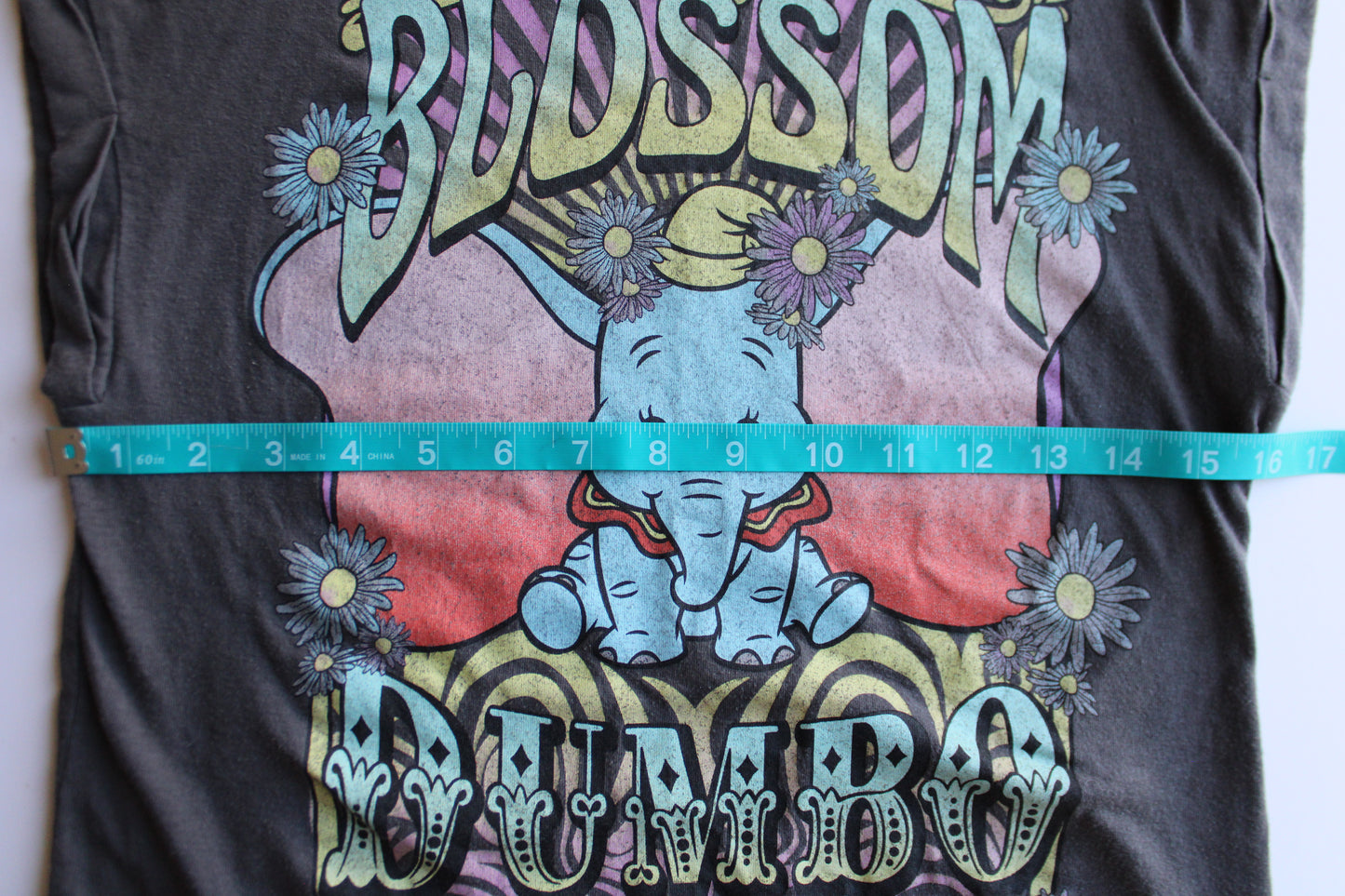 Dumbo retro inspired print tee - XS