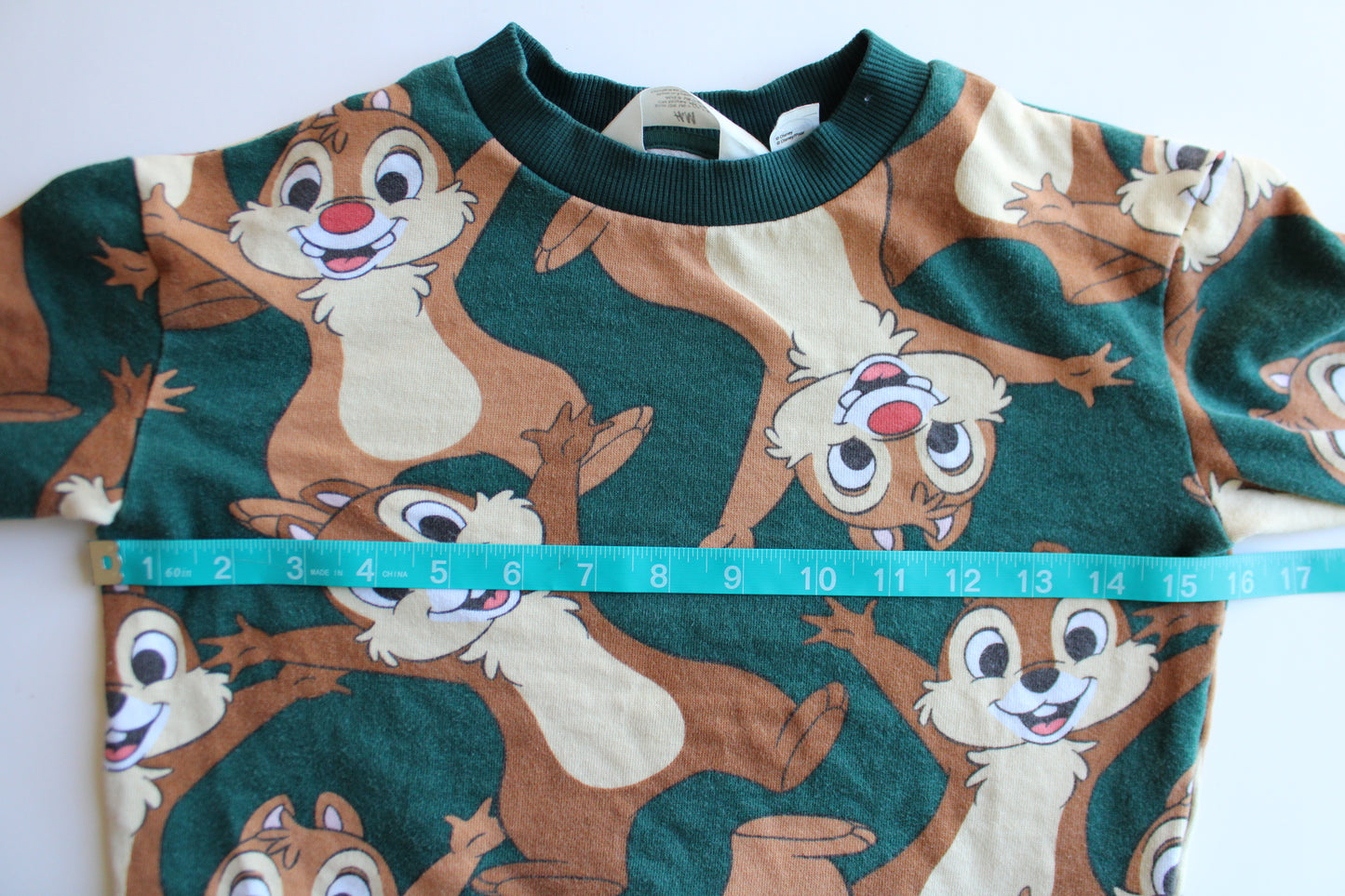 AOP H&M Chip and Dale crew neck sweatshirt - size 7