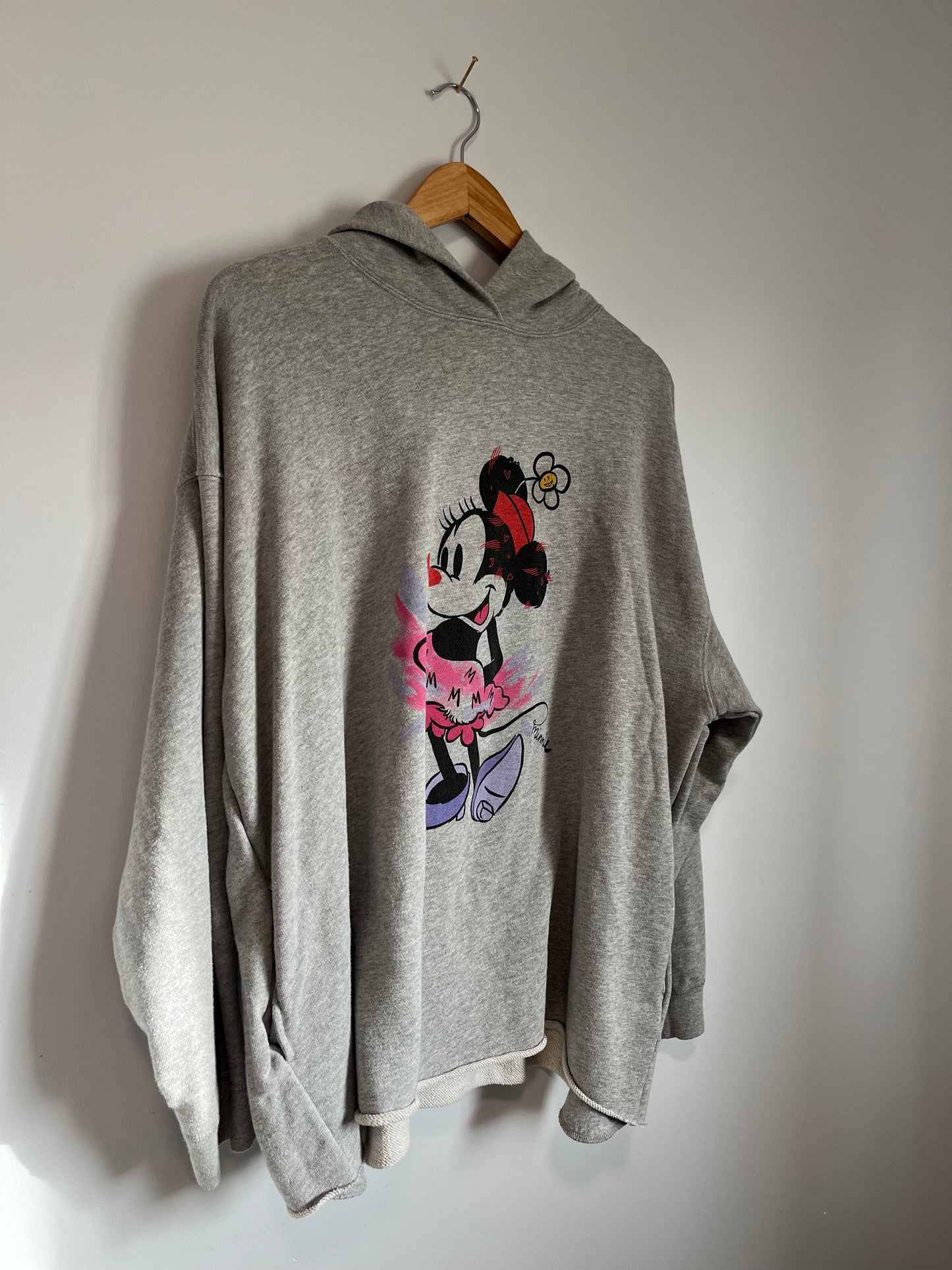 Uniqlo Minnie sweatshirt - XL