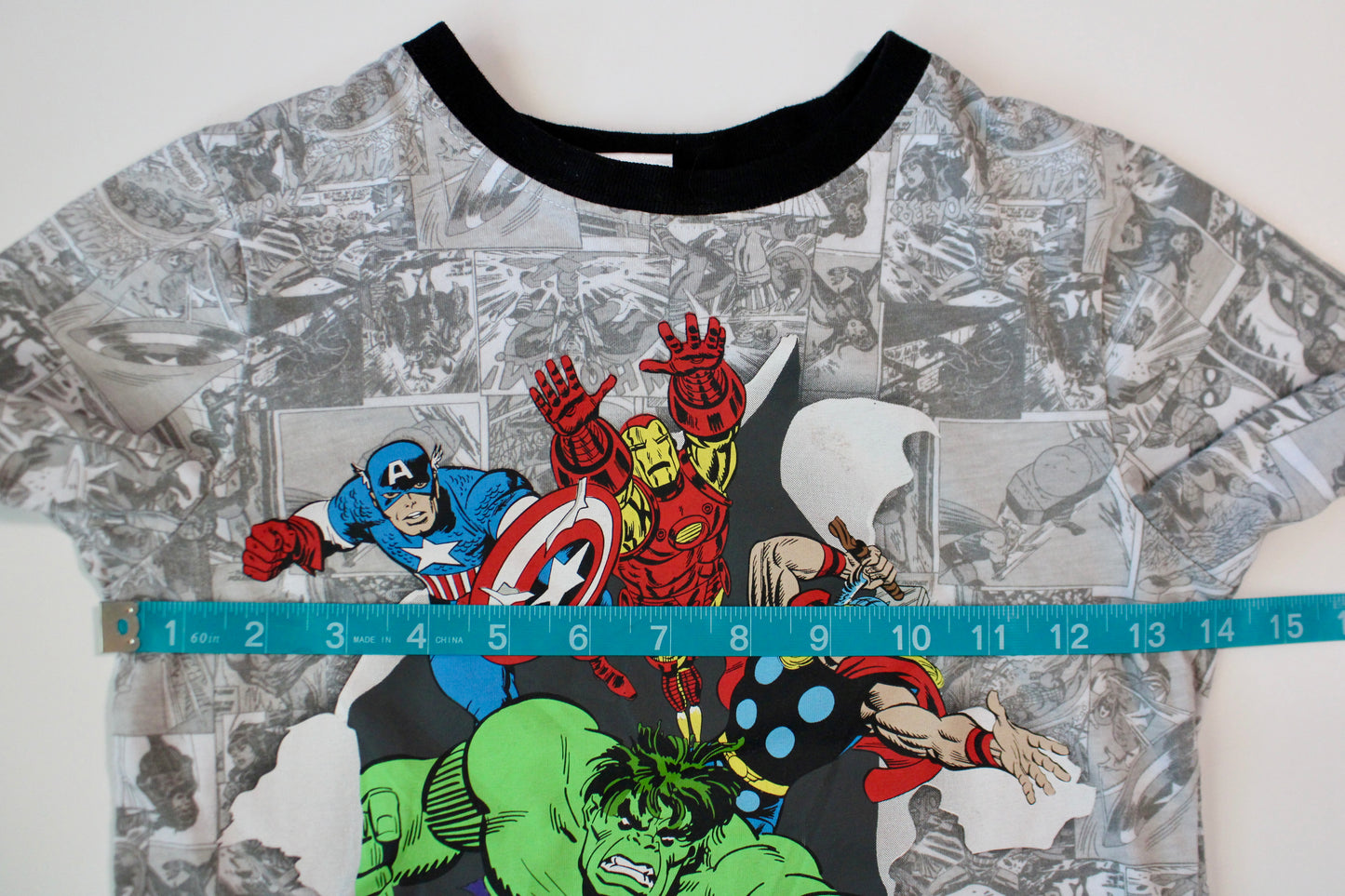 AOP comic book Avengers tee - size 6