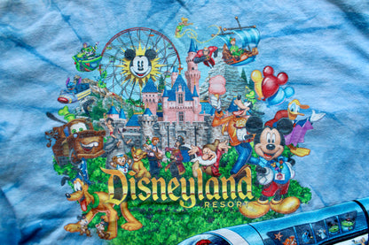 Early 2000s Disneyland tie dye graphic tee - XL