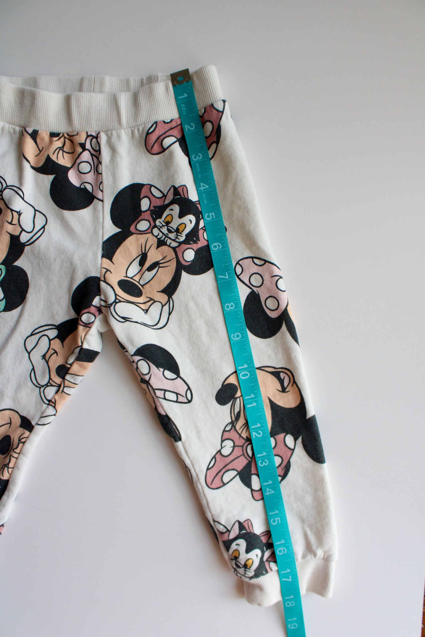 H&M Minnie and Figaro AOP sweatpants - 2T